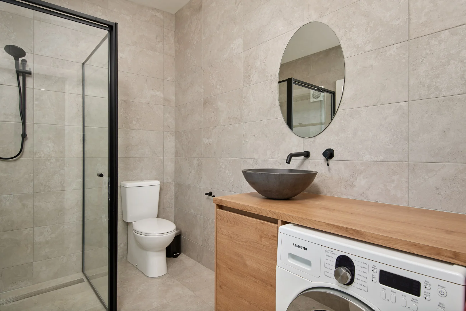 Additional image 8 of 44 Gormly Avenue, Wagga Wagga NSW 2650