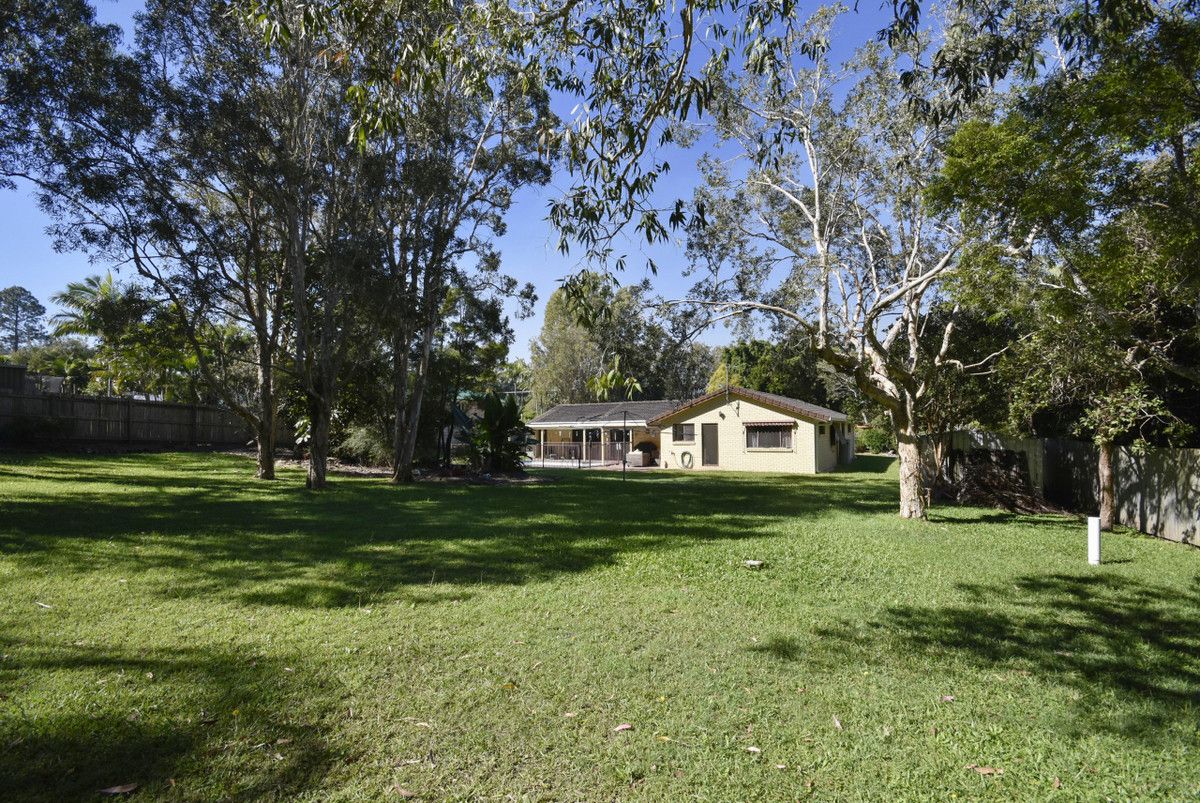 12 Oakwood Street, Little Mountain QLD 4551, Image 2