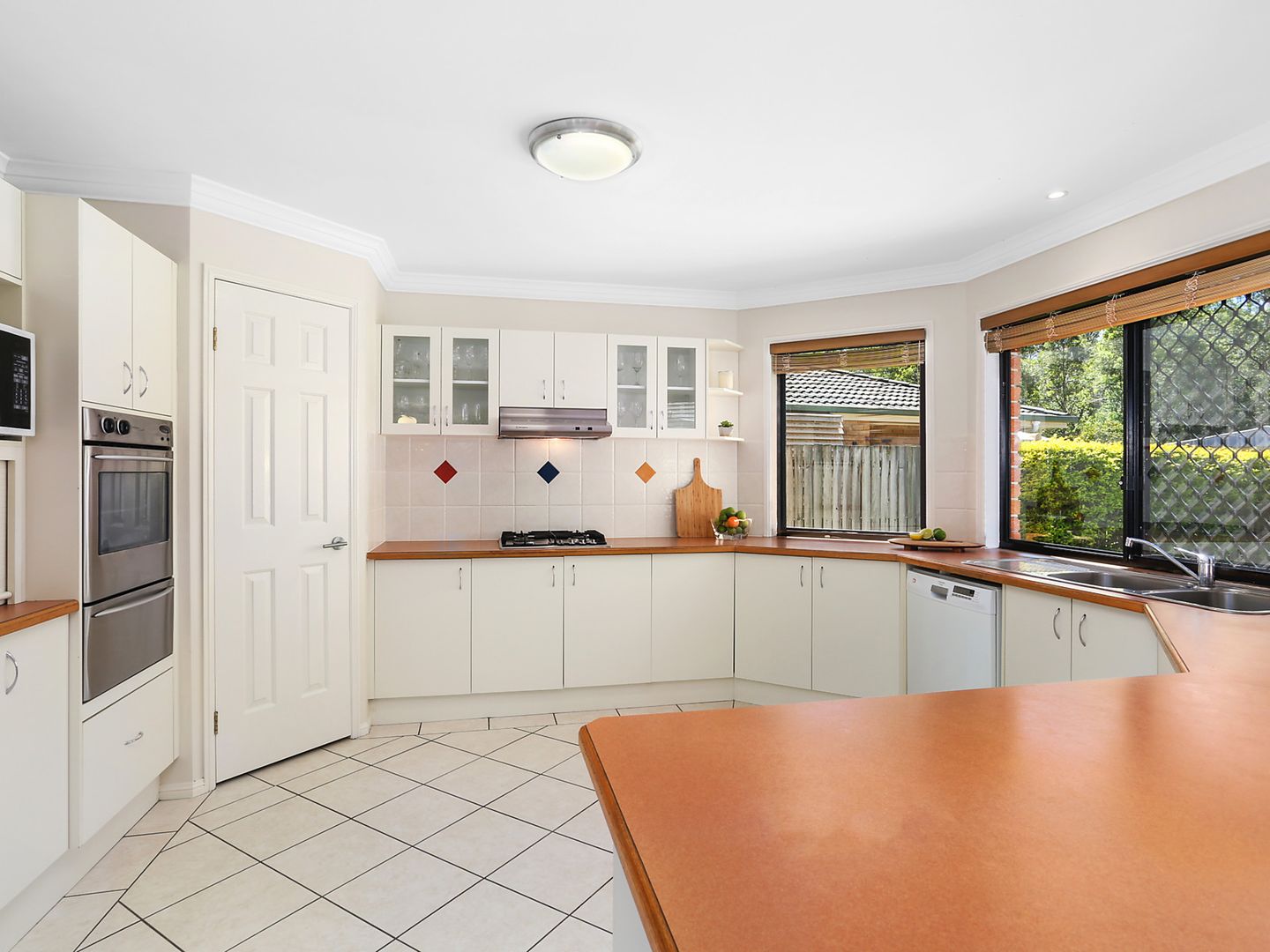 88 Kirralee Crescent, Upper Kedron QLD 4055, Image 1