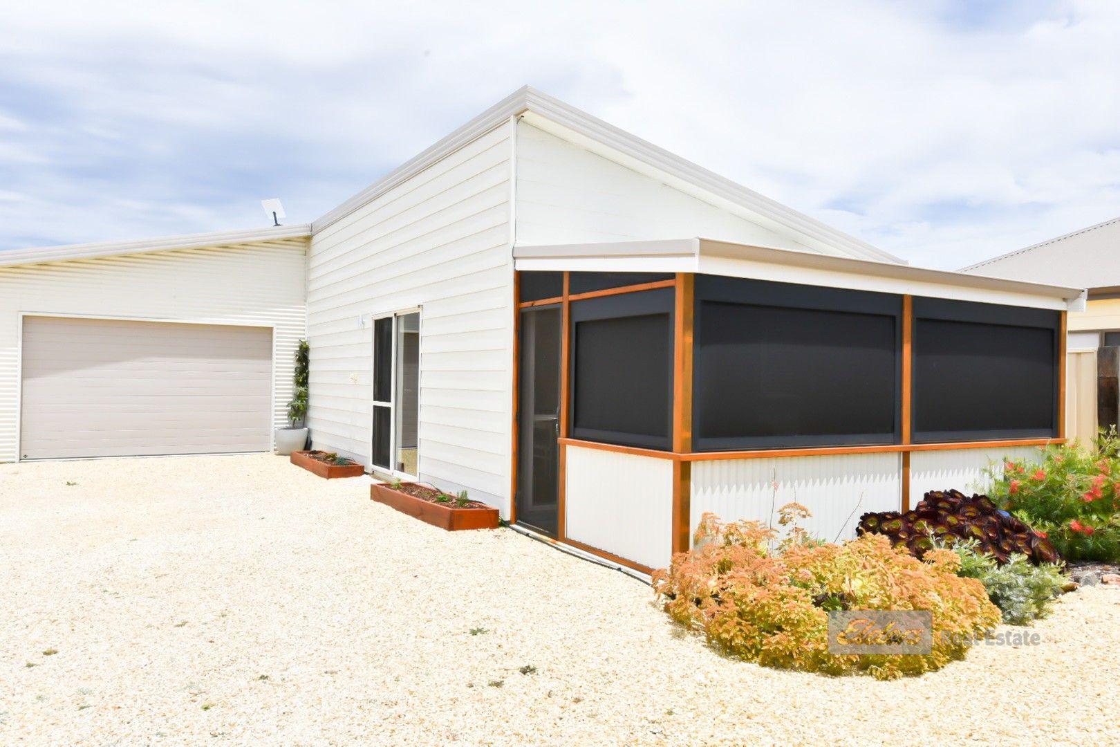 3 bedrooms House in 21 Mary Road BREMER BAY WA, 6338