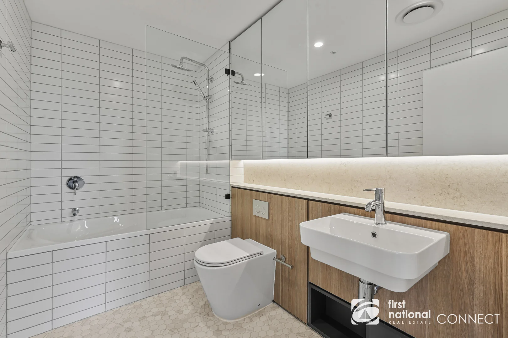 Additional image 3 of 7.13/5 Regent St, Petersham NSW 2049