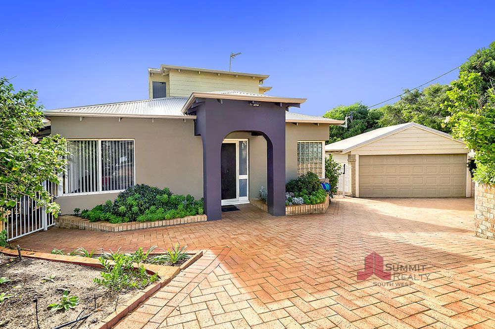 4 Quartermaine Court, Binningup WA 6233, Image 2