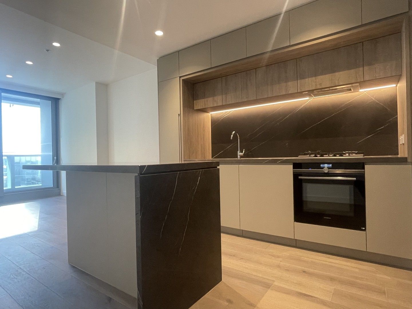 1 bedrooms Apartment / Unit / Flat in 1606C/633 Little Lonsdale Street MELBOURNE VIC, 3000