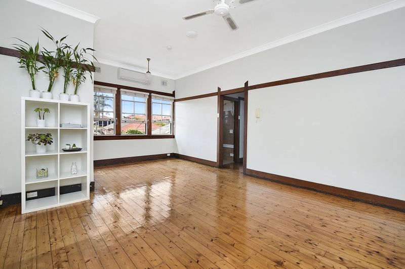 1 bedrooms Apartment / Unit / Flat in 6/23 Warners Avenue BONDI BEACH NSW, 2026