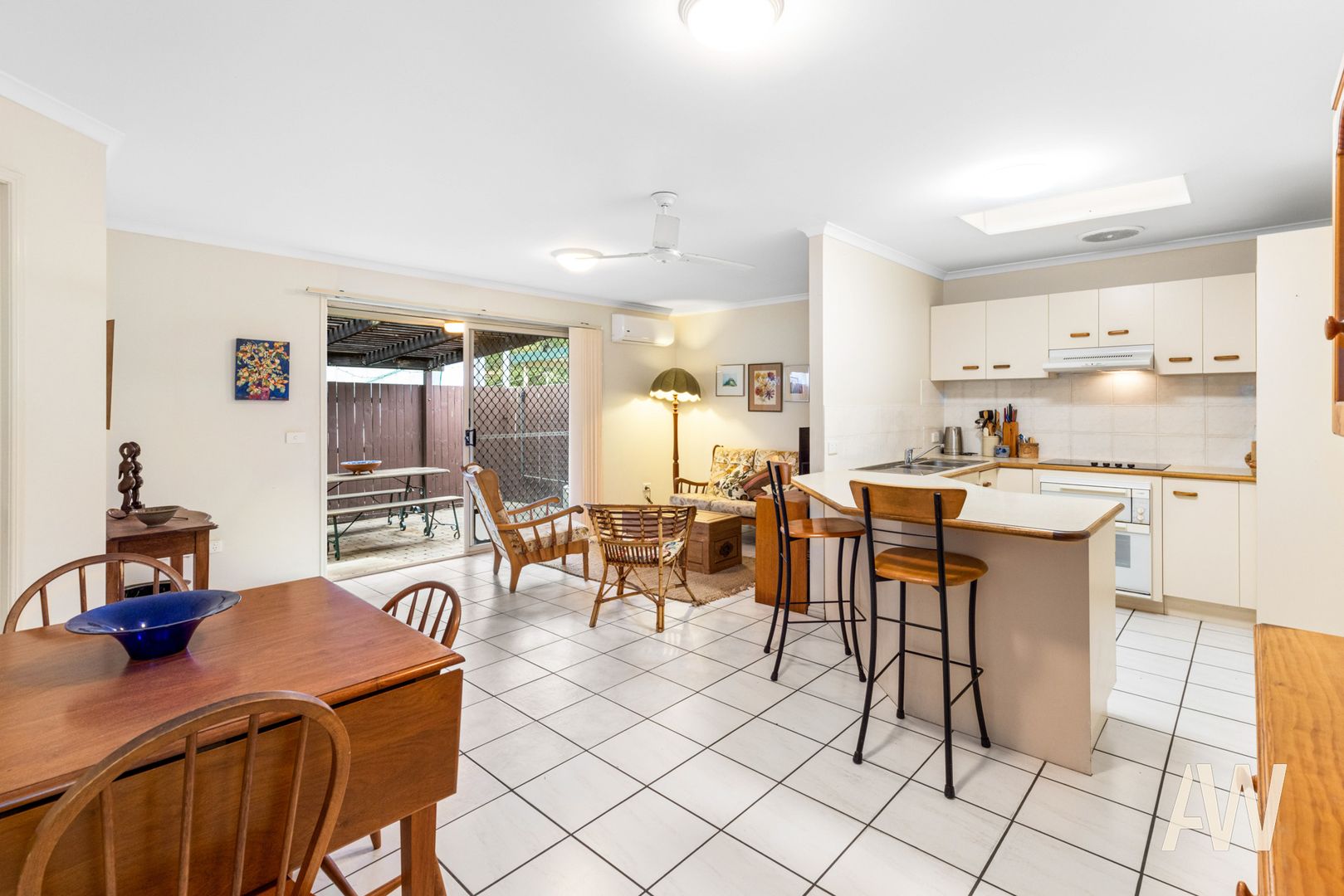 2/62 Omrah Avenue, Caloundra QLD 4551, Image 2