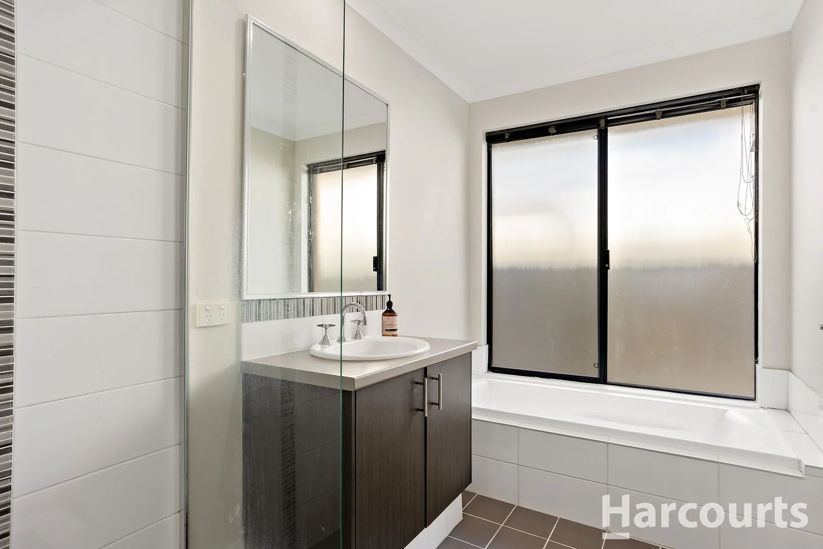 Additional image 19 of 98 Hudson Drive, Dudley Park WA 6210