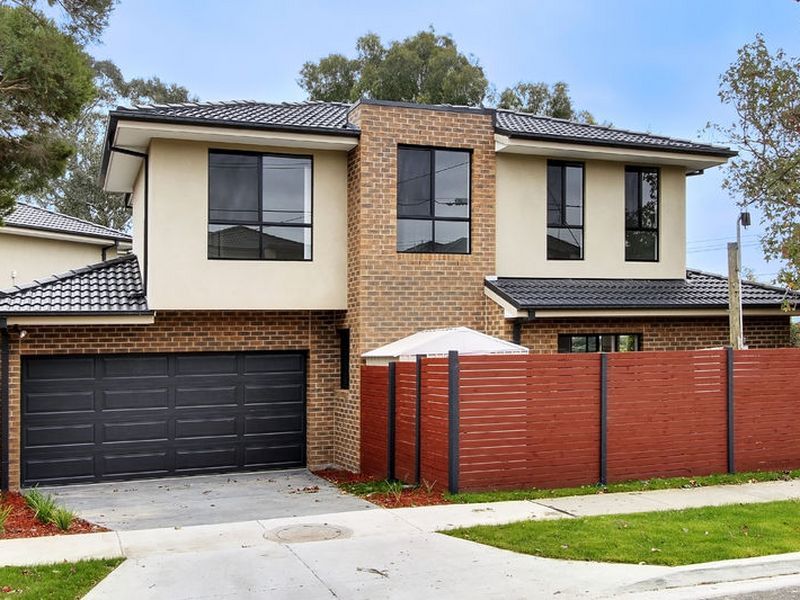 2A Stamford Crescent, Rowville VIC 3178