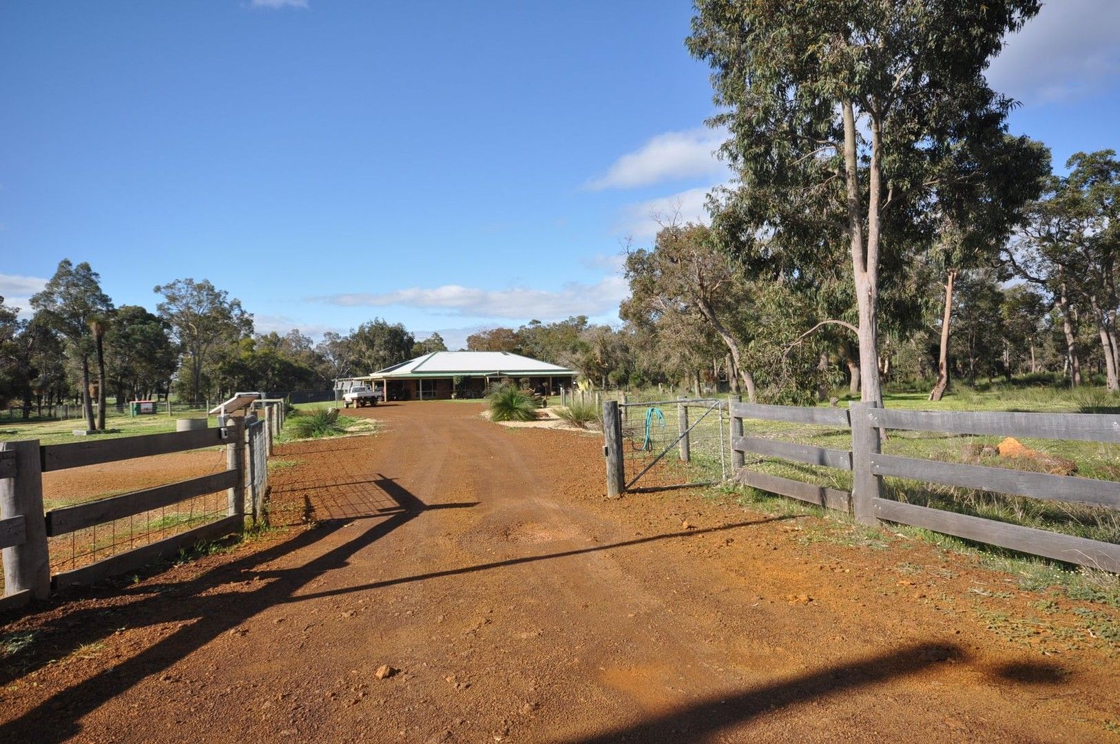 4 bedrooms Acreage / Semi-Rural in 421 Oates Road TUTUNUP WA, 6280