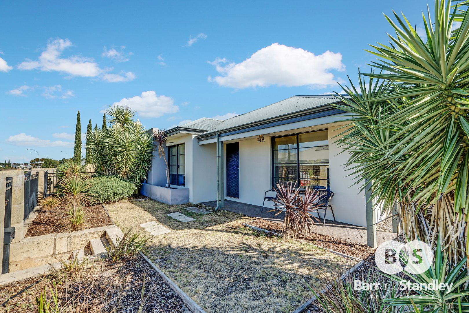 39 Paragon Loop, Dalyellup WA 6230, Image 2