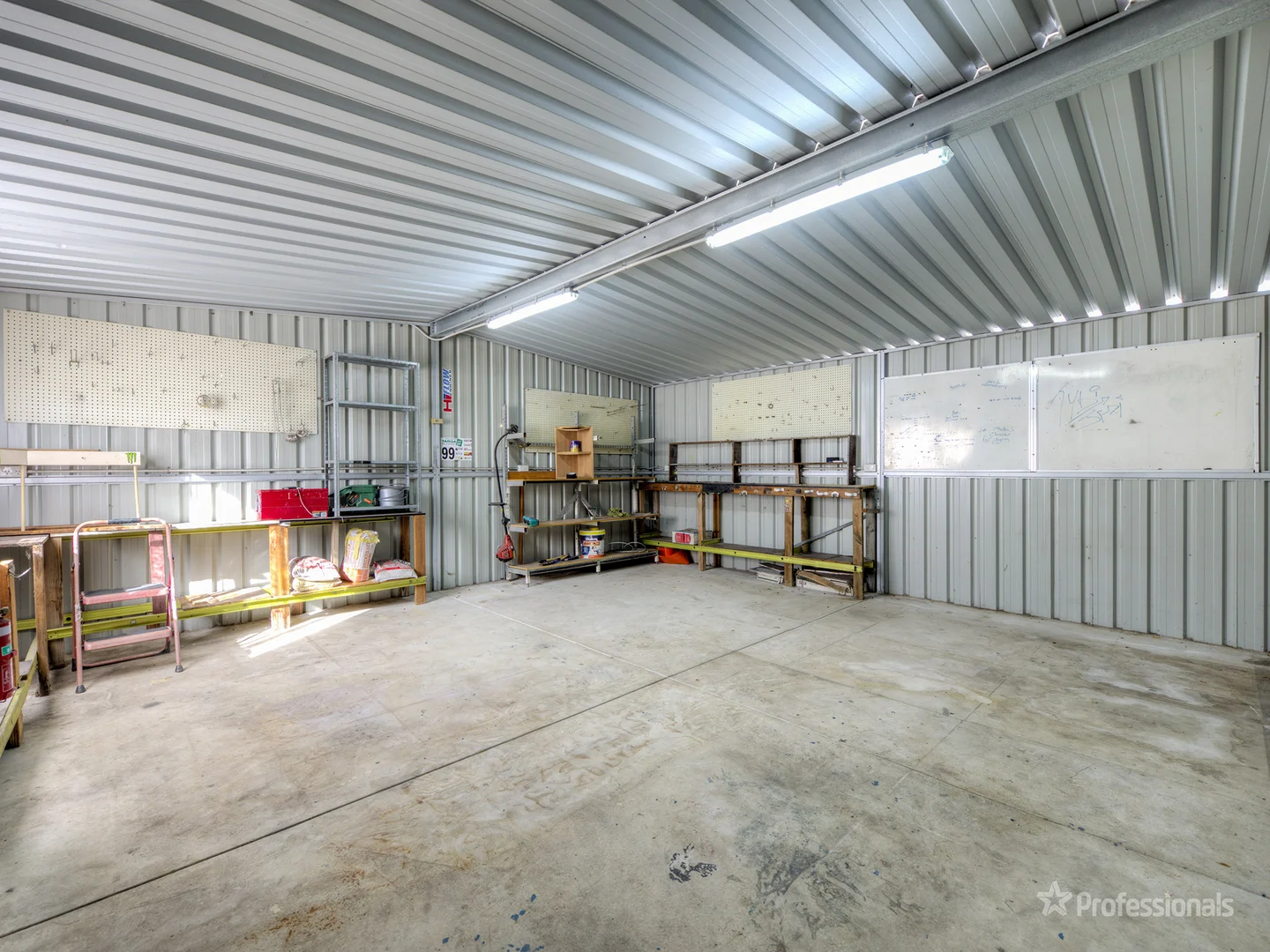 Additional image 20 of 11 Ellenbrae Place, Marangaroo WA 6064