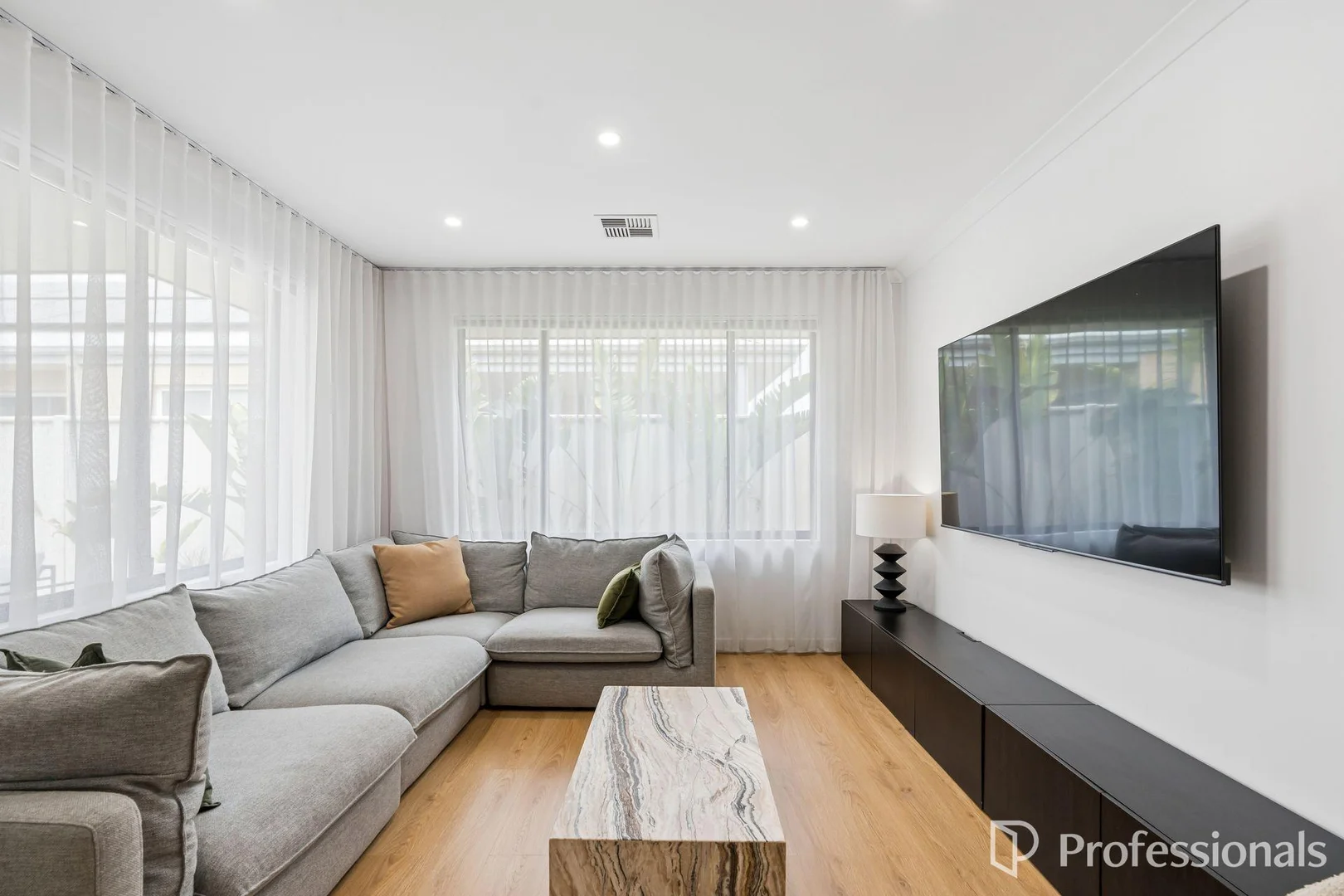 Additional image 13 of 55 Greenpoint Way, Hilbert WA 6112