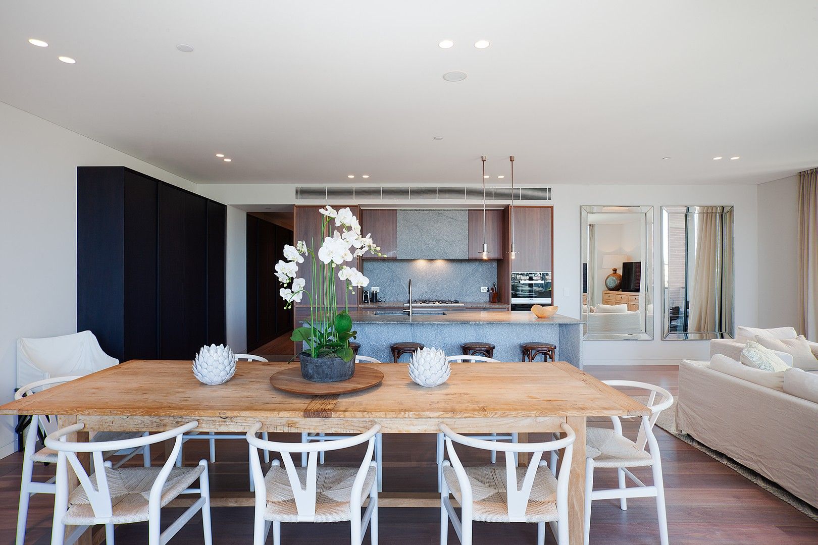 3 bedrooms Apartment / Unit / Flat in 15 Young Street SYDNEY NSW, 2000