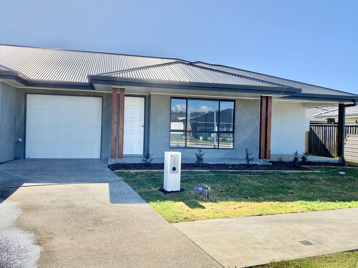 55 Sovereign Drive Port Macquarie Nsw 2444 Semi Detached For Rent 450 Domain