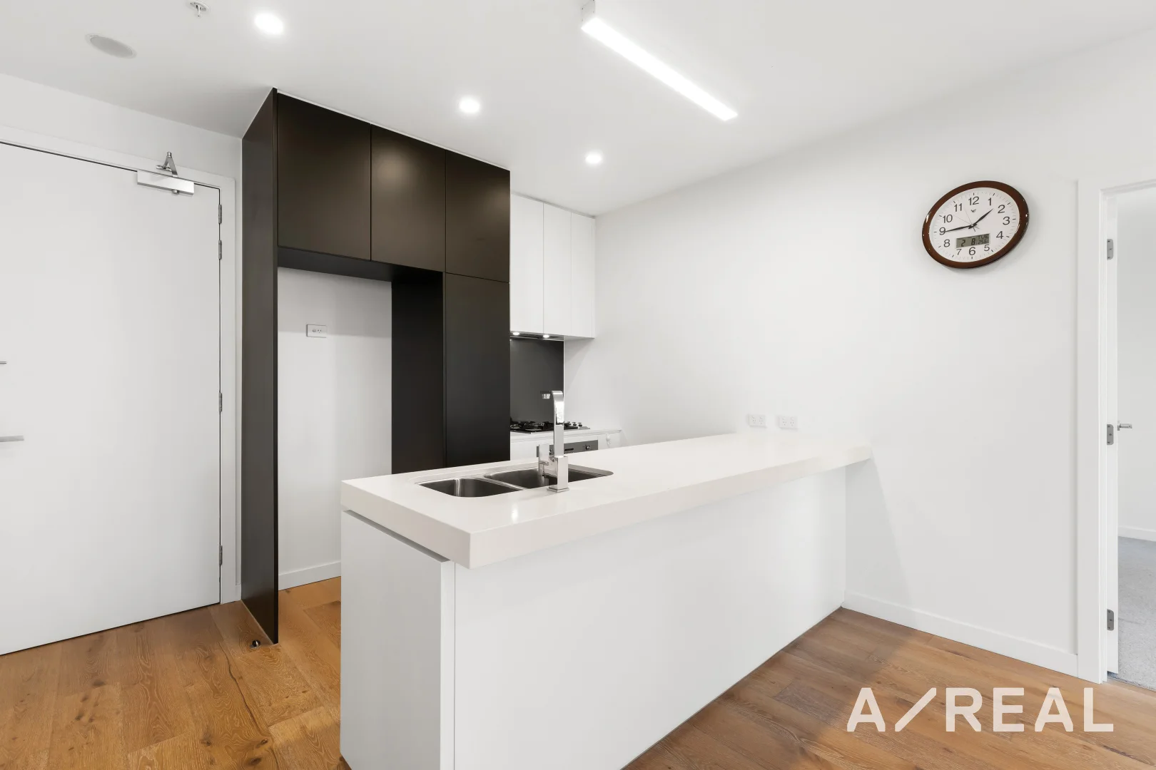 Additional image 3 of 102/160 Williamsons Road, Doncaster VIC 3108