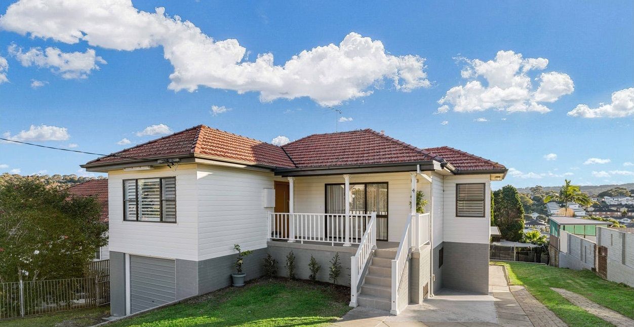 3 bedrooms House in 4 Claremont Avenue ADAMSTOWN HEIGHTS NSW, 2289