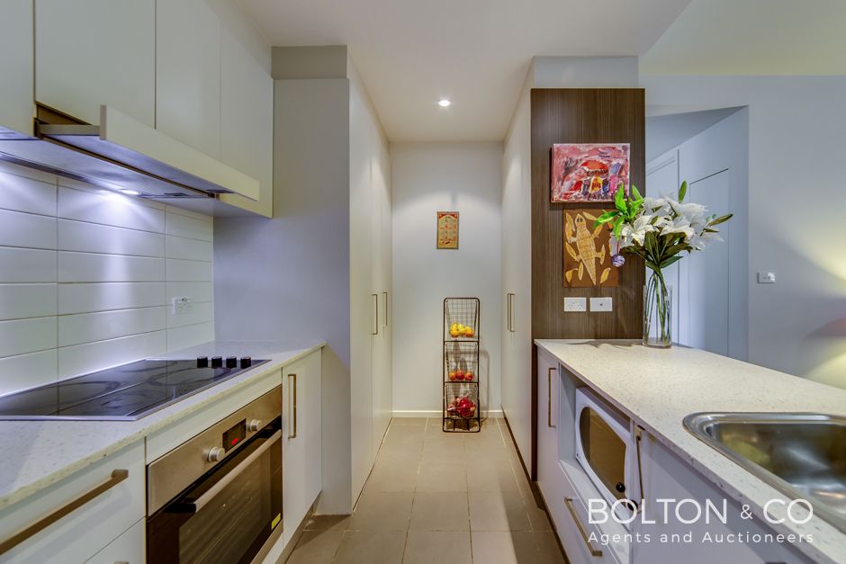 143/121 Easty Street, Phillip ACT 2606, Image 2