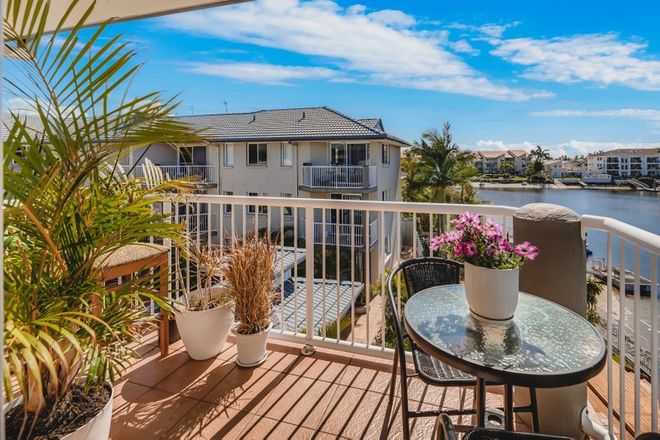 Picture of 25/75 Bayview Street, RUNAWAY BAY QLD 4216