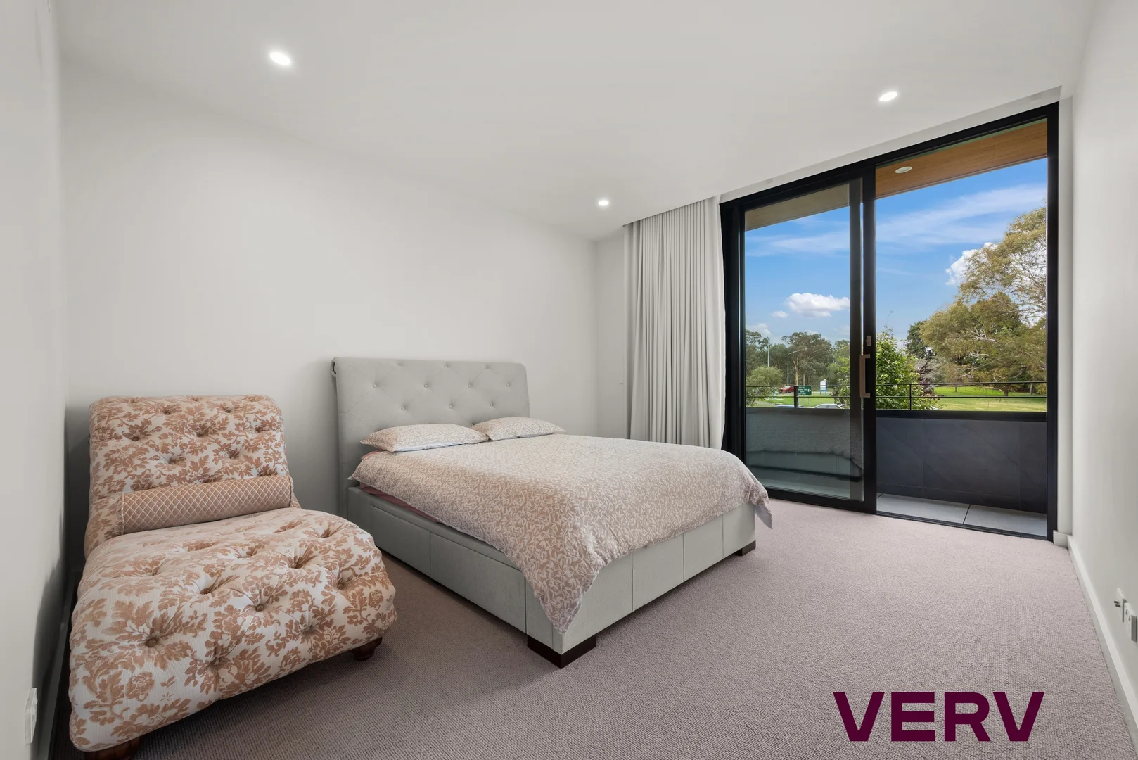 Additional image 10 of 40/7 State Circle, Forrest ACT 2603