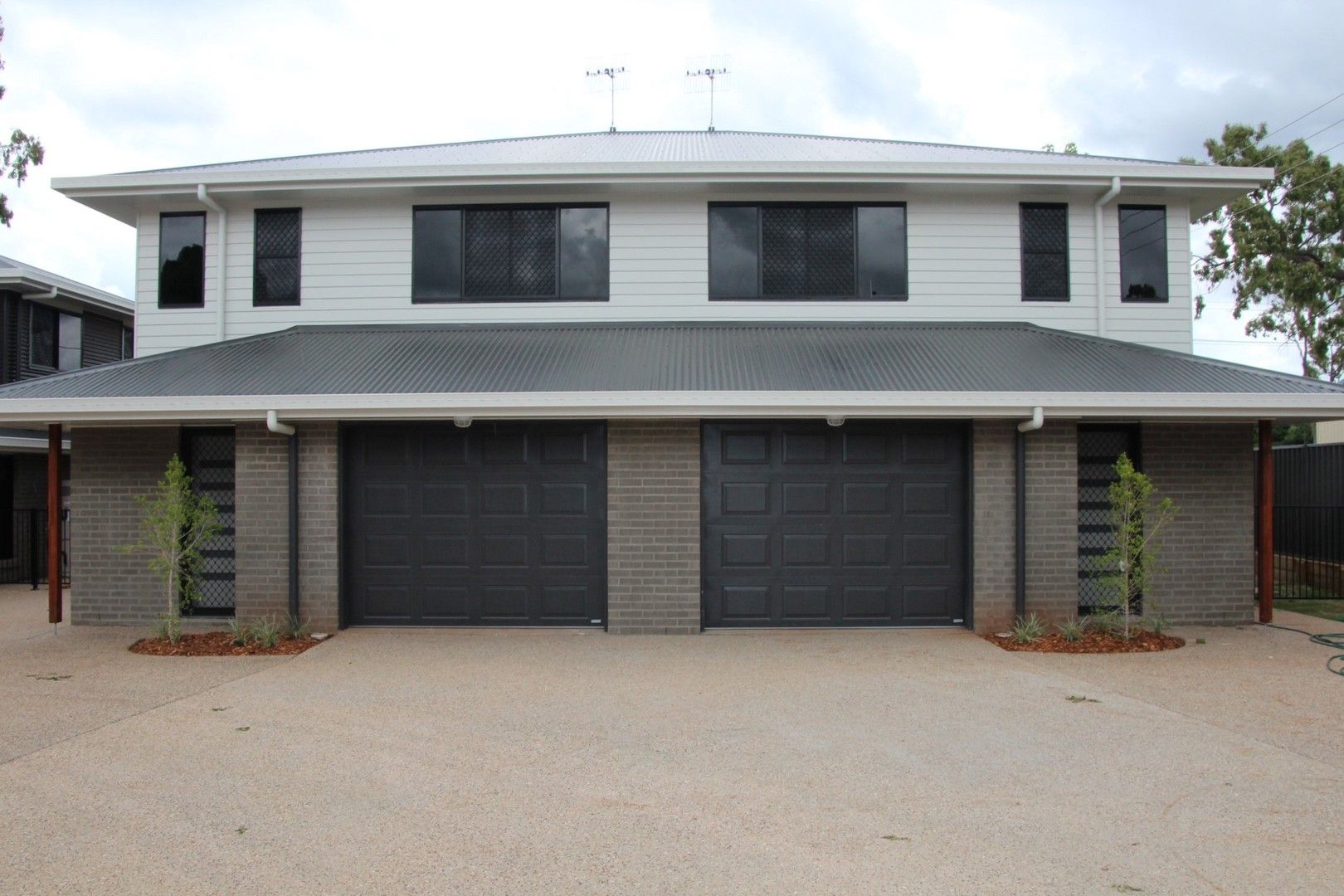 3 bedrooms Townhouse in 4/11 Bennett Court MORANBAH QLD, 4744