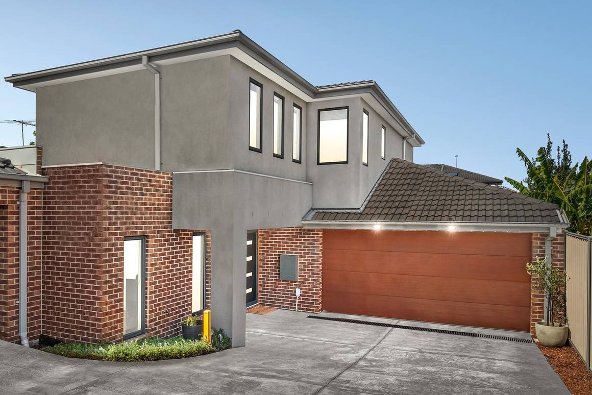 Picture of 2/29 Ireland Street, BURWOOD VIC 3125