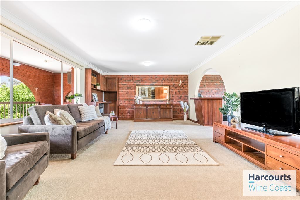 52 Anderson Avenue, Port Noarlunga SA 5167, Image 2