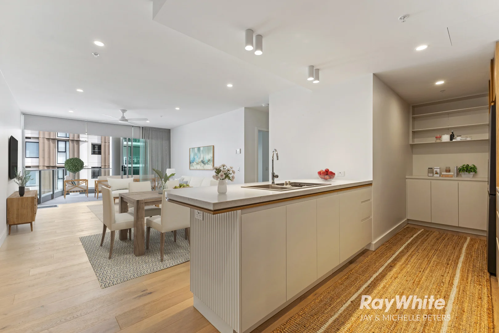 Additional image 11 of 605/85 Landsborough Avenue, Scarborough QLD 4020