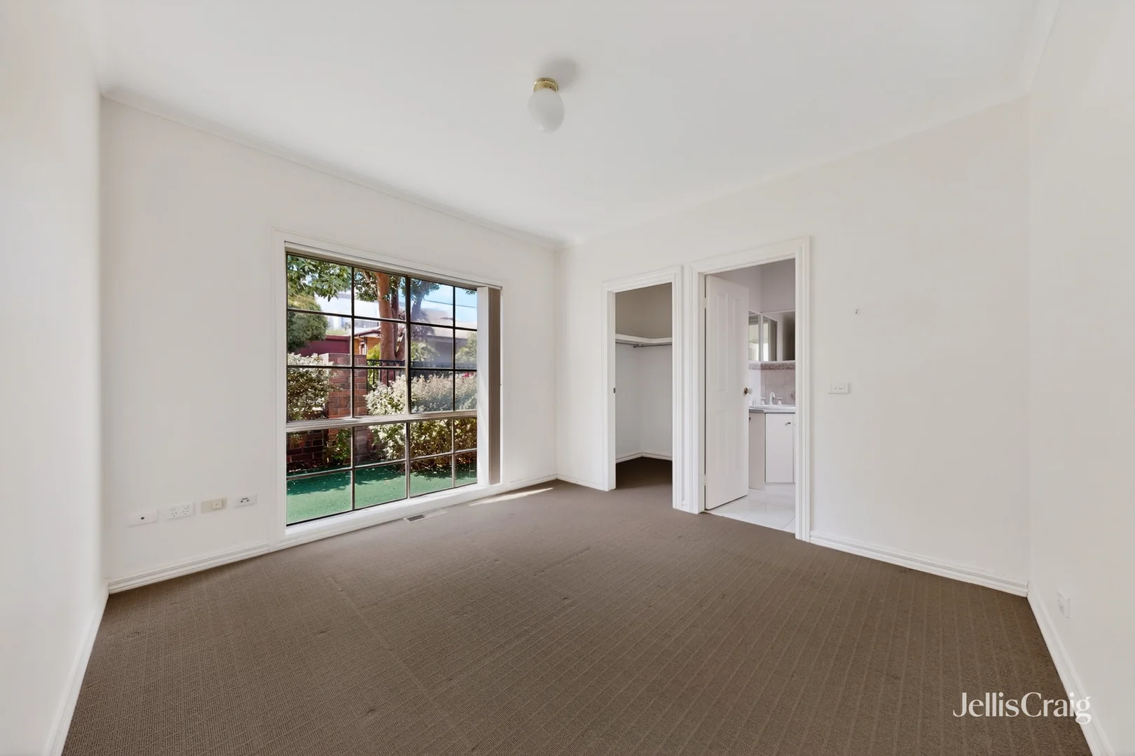 Additional image 5 of 2B Renown Street, Burwood VIC 3125