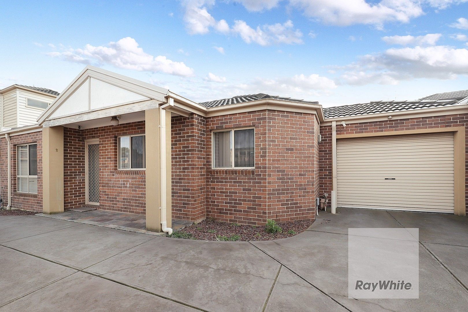 2 bedrooms House in 2/45 Eumarella Street TULLAMARINE VIC, 3043
