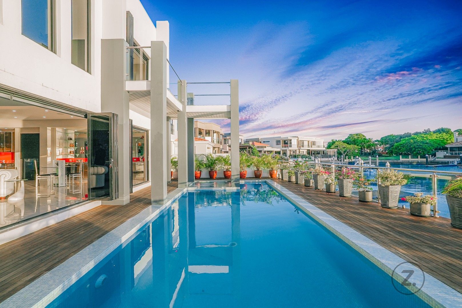 5 bedrooms House in 42 The Sovereign Mile PARADISE POINT QLD, 4216