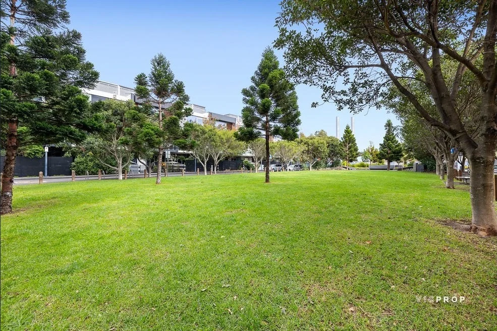 Additional image 24 of 3407/8 Pearl River Road, Docklands VIC 3008