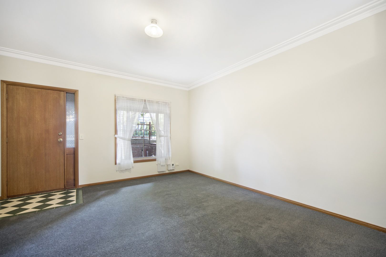422 Neill Street, Soldiers Hill VIC 3350, Image 2