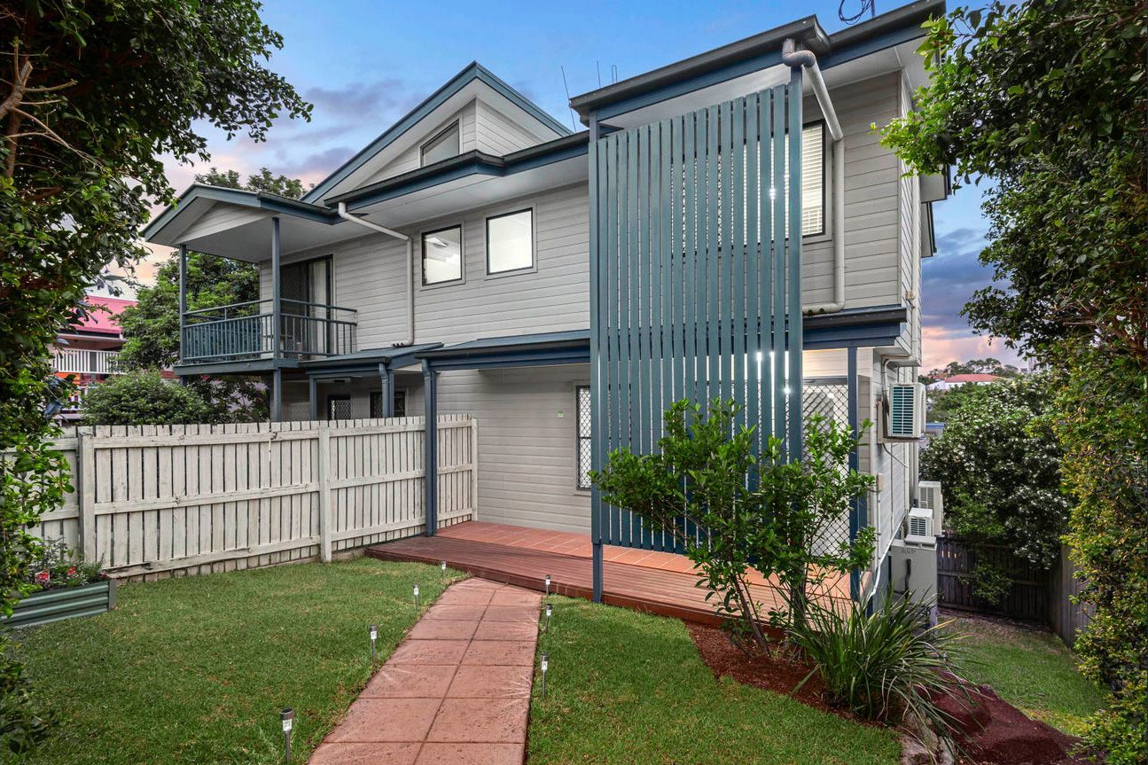 2 bedrooms Townhouse in 2/46 Scott Road HERSTON QLD, 4006