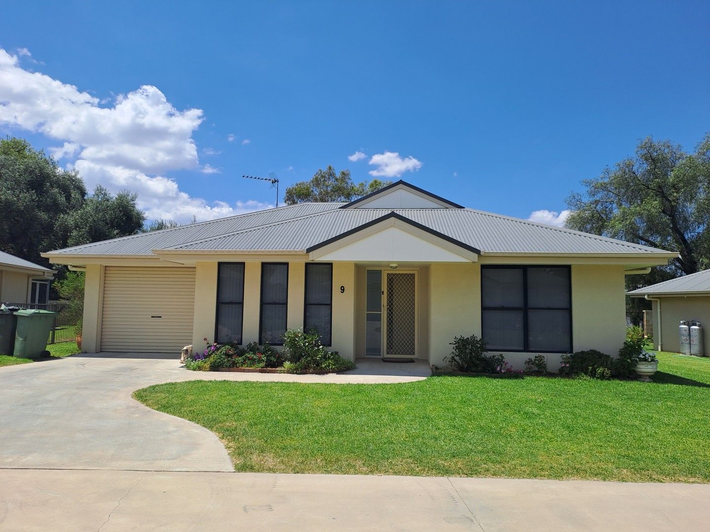 9/3436 Grafton Street, Grenfell NSW 2810 House For Rent 300 Domain