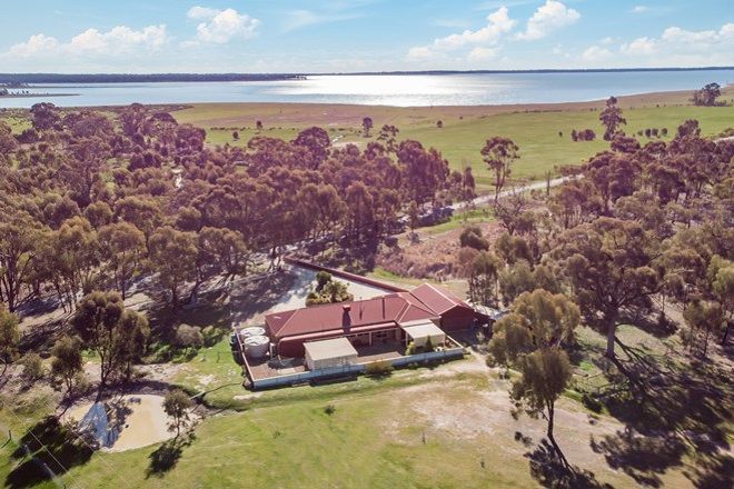 Picture of 36 Harriman Road, WARANGA SHORES VIC 3612