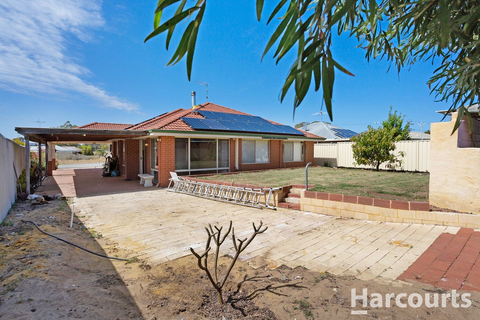 4 bedrooms House in 97 Mississippi Drive GREENFIELDS WA, 6210