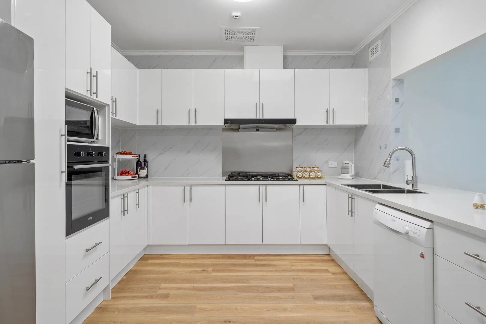 Additional image 7 of 452 Middleborough Road, Blackburn VIC 3130