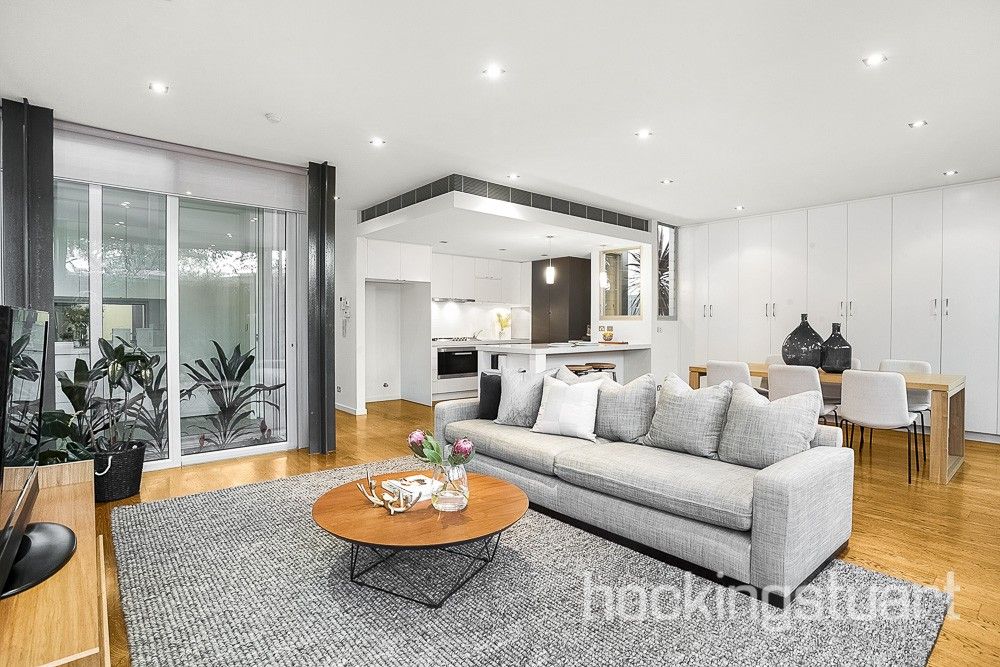 1 Glenmore Crescent, Black Rock VIC 3193, Image 1