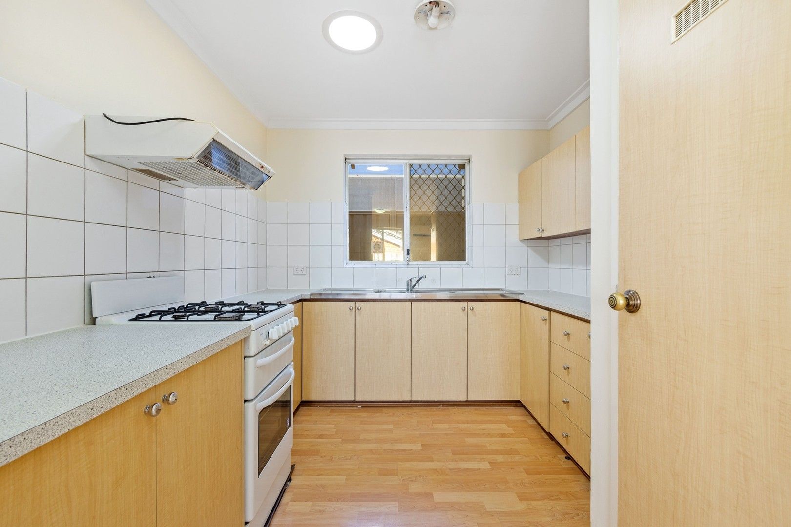 4 bedrooms House in 130 Aberdare Road SHENTON PARK WA, 6008