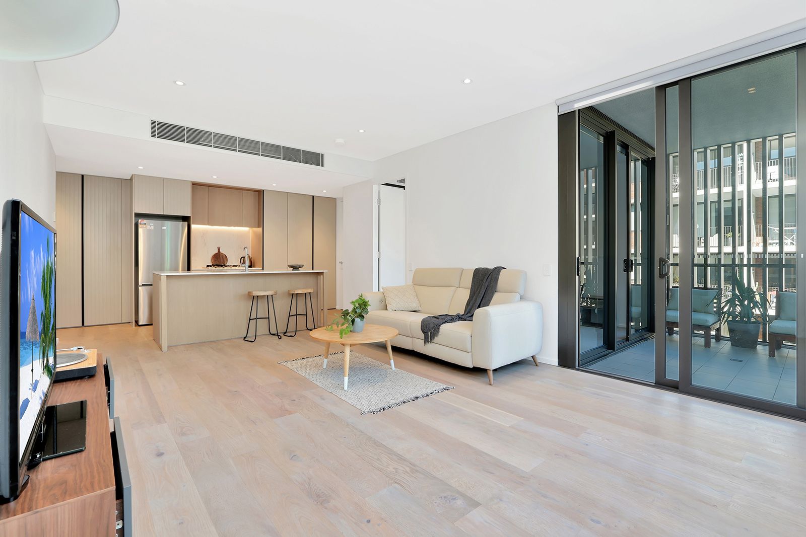 1 bedrooms Apartment / Unit / Flat in 307/8 Birdwood Avenue LANE COVE NSW, 2066