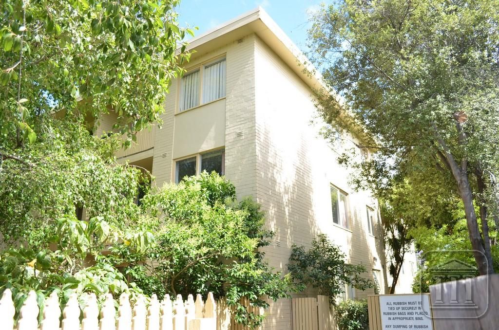 1 bedrooms Apartment / Unit / Flat in 11/44-46 Liddiard Street HAWTHORN VIC, 3122