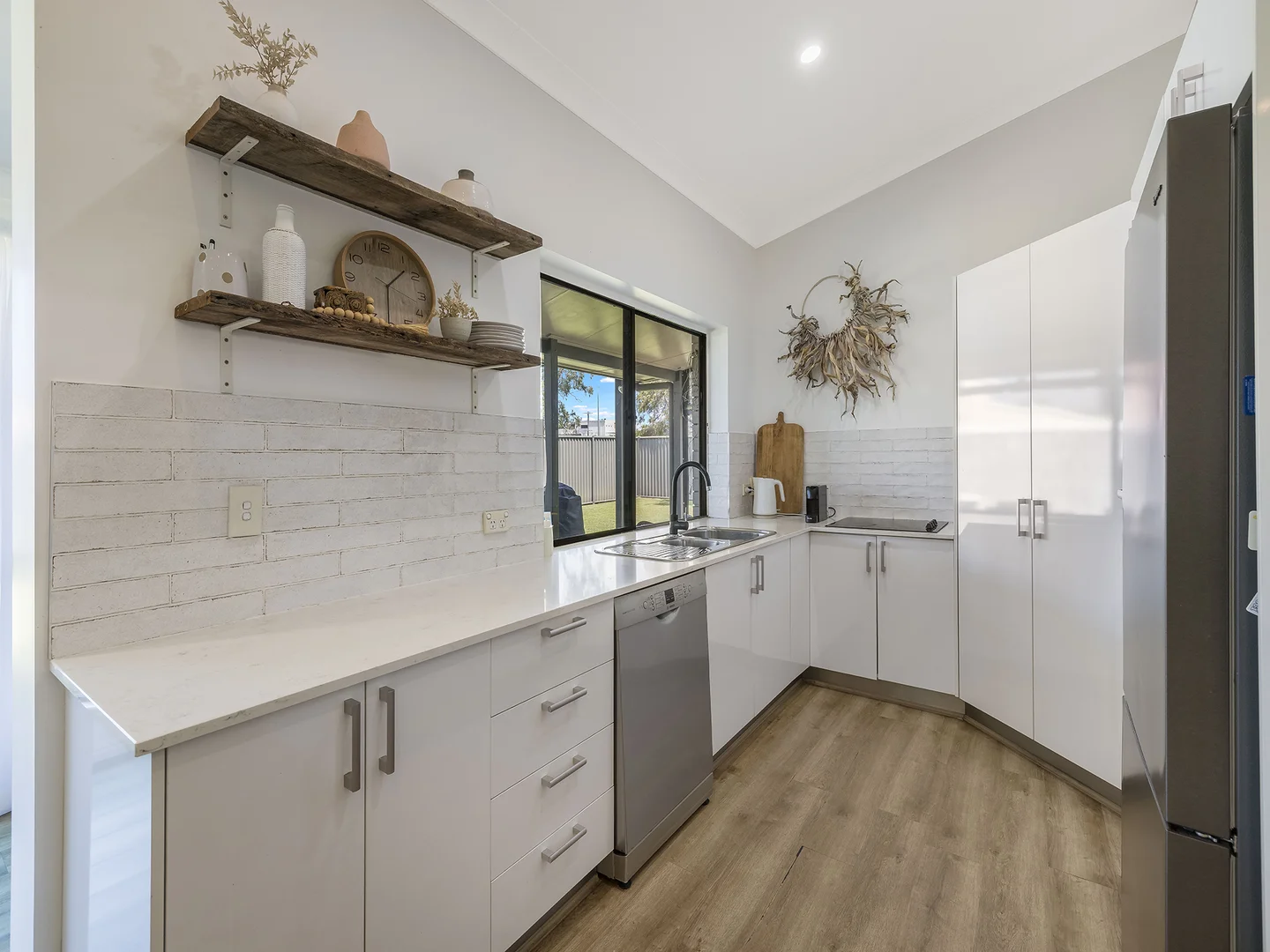 Additional image 3 of 5 Amarina Avenue, Mooloolaba QLD 4557