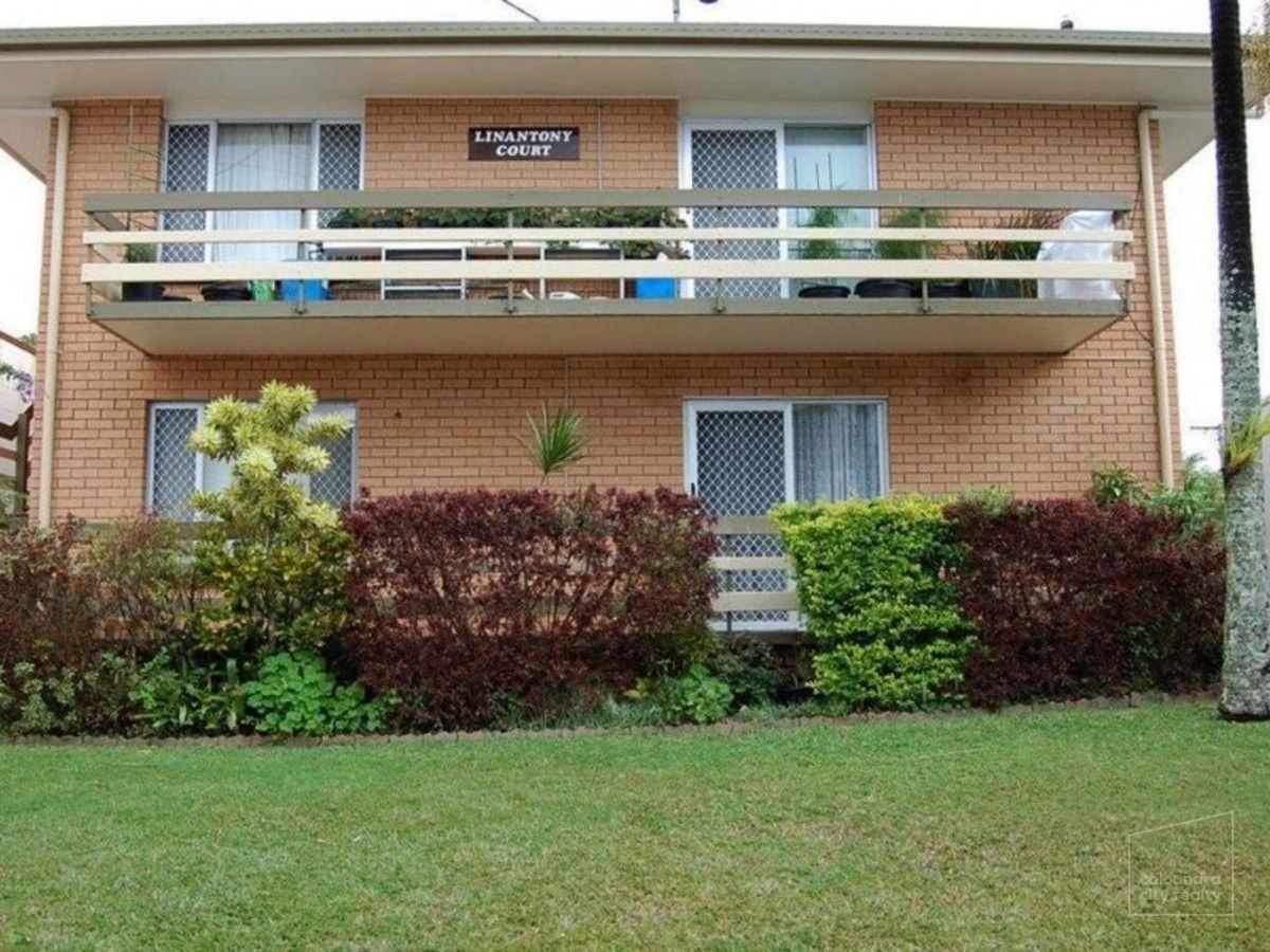 2 bedrooms Apartment / Unit / Flat in 1/4 First Avenue CALOUNDRA QLD, 4551