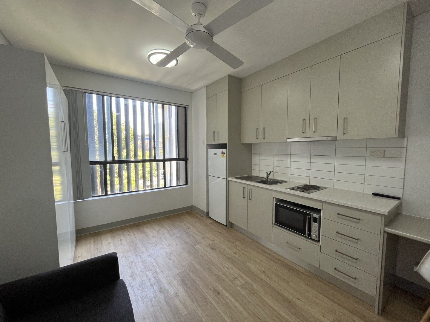 Studio in 19/375 Kingsway, CARINGBAH NSW, 2229