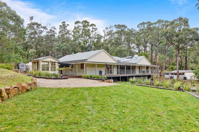 Picture of 8 Heath Court, DALES CREEK VIC 3341