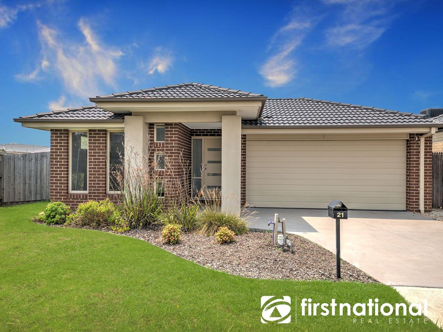 21 Rosina Drive, Officer VIC 3809, Image 0