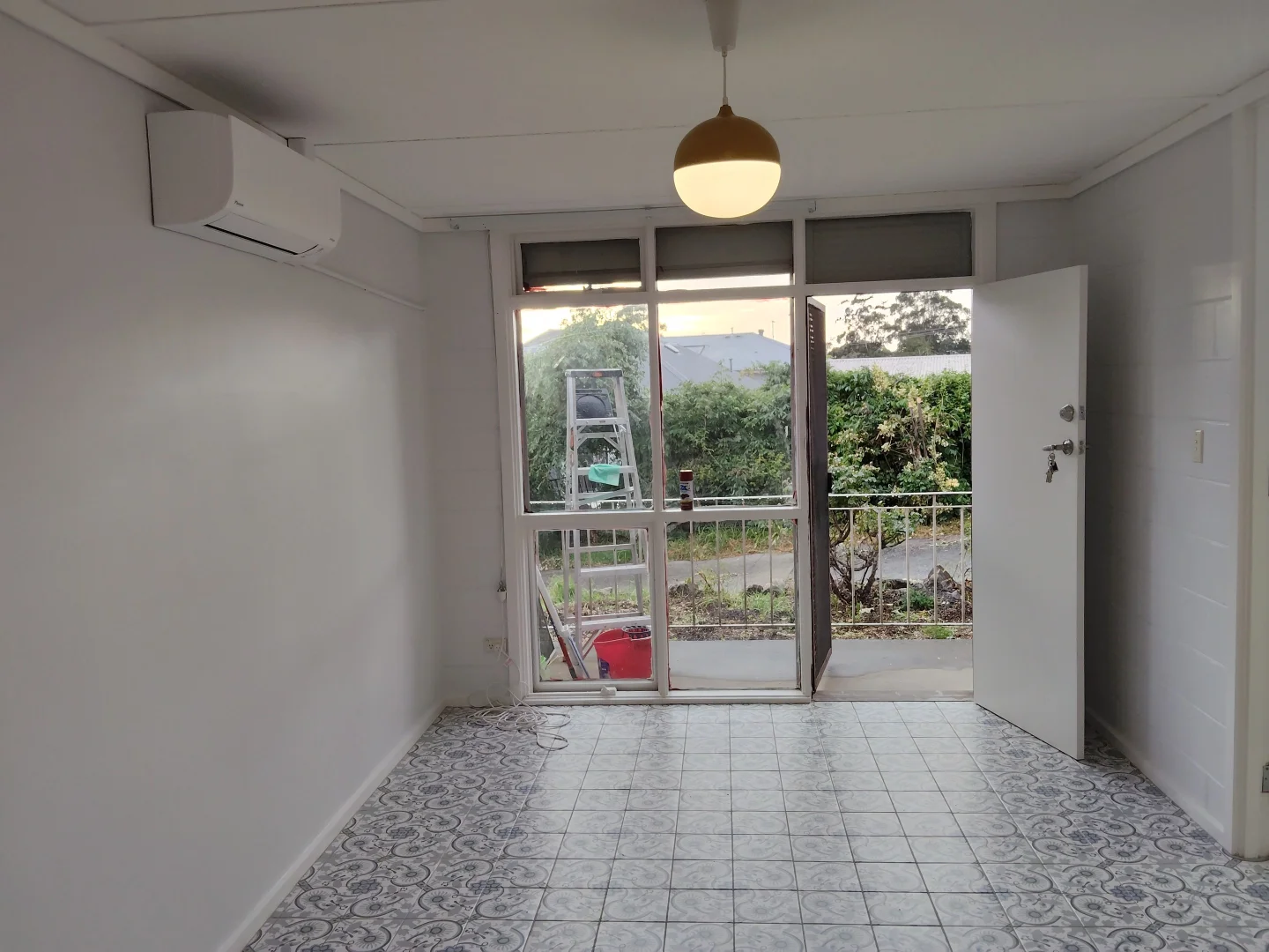 Unit 4/15 Railway Crescent, Moe VIC 3825