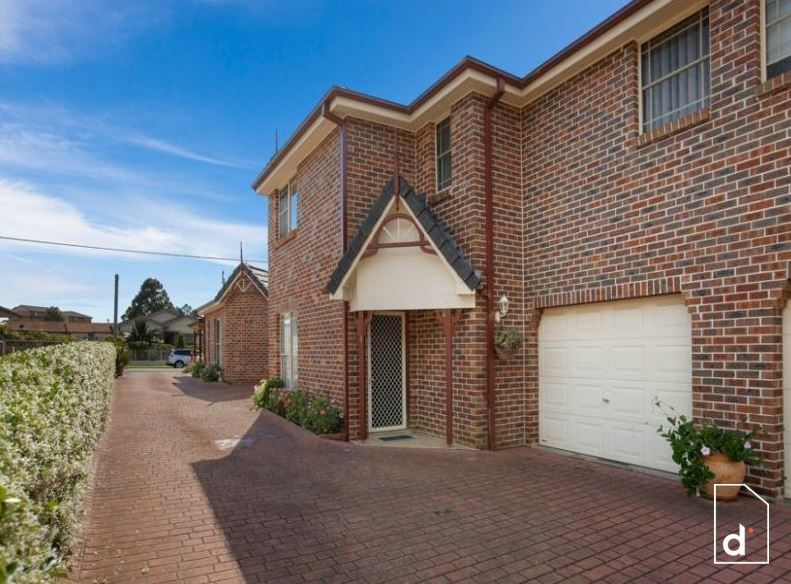 3 bedrooms Townhouse in 2/29 Francis Street CORRIMAL NSW, 2518