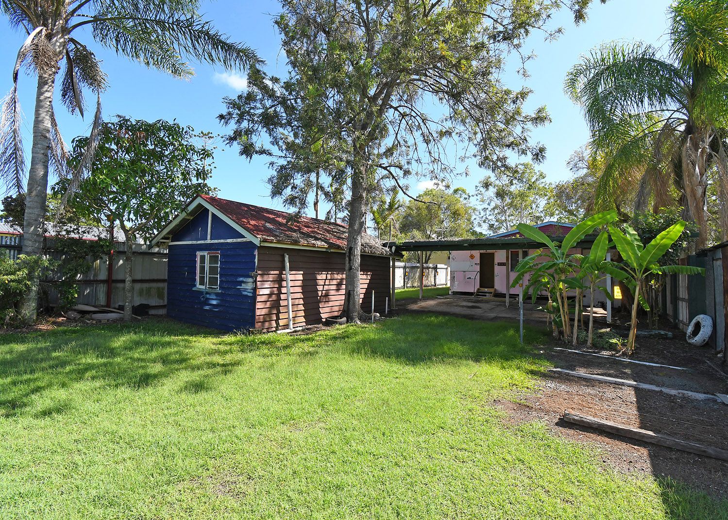 12 Robertson Street, Torbanlea QLD 4662, Image 2