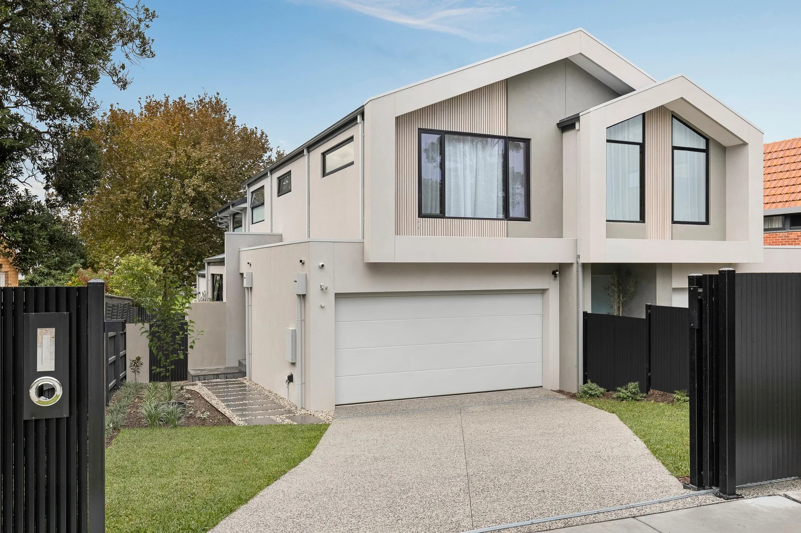 23a Widdop Crescent, Hampton East VIC 3188