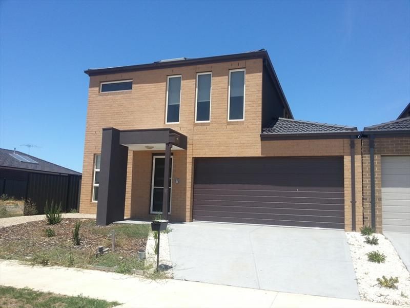 4 bedrooms House in 14 Victorking Drive POINT COOK VIC, 3030